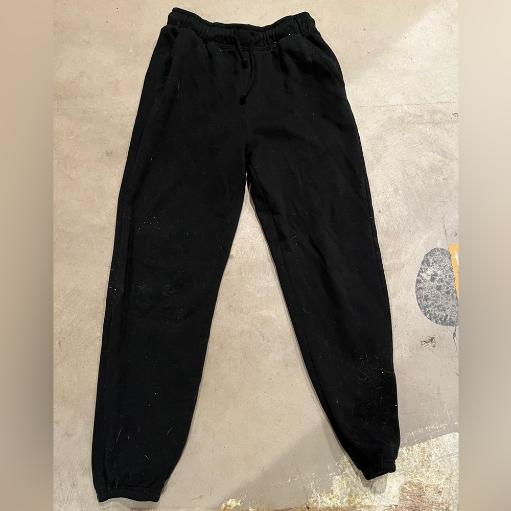 Aero Cuffed Black Sweatpant Size Small